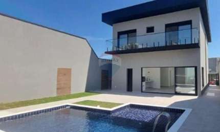 Sobrado para alugar em Sabaúna de 259.00m² com 3 Quartos, 3 Suites e 4 Garagens