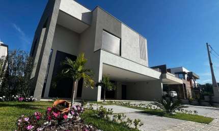 Casa para venda em Condomínio Residencial Green Park de 380.00m² com 3 Quartos, 3 Suites e 6 Garagens