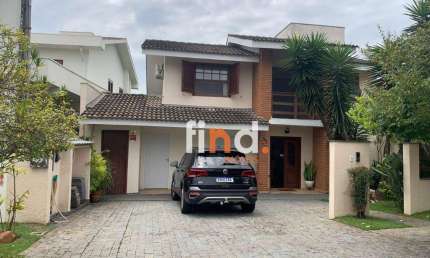 Casa de Condomínio para venda em São Paulo Ll - Granja Viana de 285.00m² com 5 Quartos, 3 Suites e 4 Garagens
