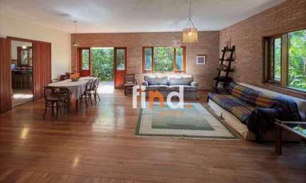 Casa de Condomínio para venda em Granja Viana Ii Gleba 4 E 5 de 369.00m² com 4 Quartos, 2 Suites e 6 Garagens