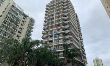 Apartamento para alugar em Jacarepaguá de 86.00m² com 3 Quartos, 1 Suite e 1 Garagem