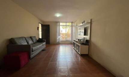 Sobrado para venda em Rudge Ramos de 125.00m² com 3 Quartos e 3 Garagens