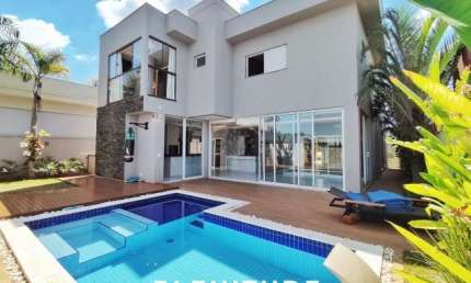 Casa para venda e aluguel em Condomínio Vila Toscana de 288.00m² com 3 Quartos, 3 Suites e 2 Garagens
