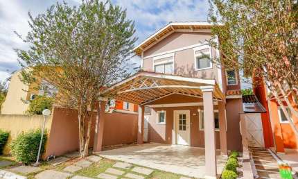 Casa de Condomínio para venda em Além Ponte de 133.00m² com 3 Quartos, 1 Suite e 2 Garagens