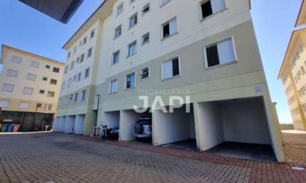 Apartamento para alugar em Distrito Industrial de 54.00m² com 2 Quartos