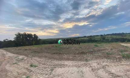 Terreno en Condomínio para venda em Vila Fahl de 185.00m²