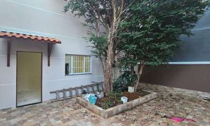 Casa para alugar em Jardim Paulista de 35.00m² com 2 Quartos e 4 Garagens