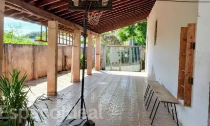 Casa para venda em Jardim Itamaraty de 253.00m² com 5 Quartos e 6 Garagens