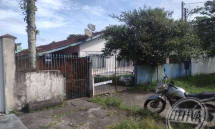 Casa para venda em Guaratuba de 80.00m² com 3 Quartos e 1 Garagem