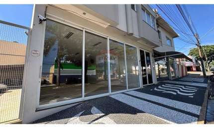 Sala Comercial para alugar em Jardim Belvedere de 195.03m²
