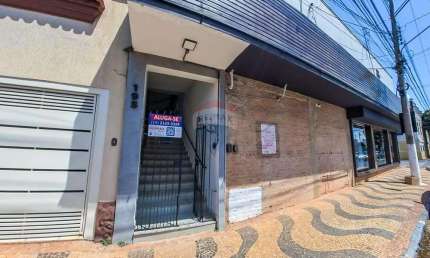 Sala Comercial para alugar em Centro de 98.00m² com 3 Quartos