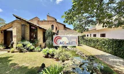 Casa de Condomínio para venda em Nova Higienópolis de 300.00m² com 4 Quartos, 4 Suites e 12 Garagens