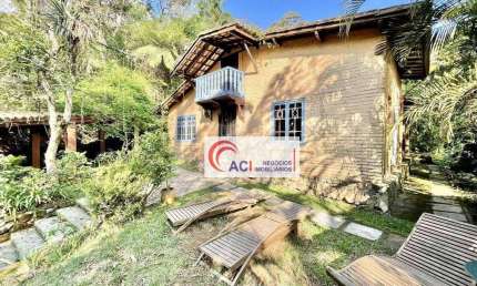 Casa de Condomínio para venda e aluguel em Vila Real Moinho Velho de 440.00m² com 3 Quartos, 1 Suite e 8 Garagens