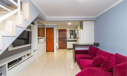 Sobrado para venda em Cidade Industrial de 122.00m² com 2 Quartos, 1 Suite e 1 Garagem