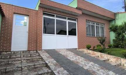 Casa para venda em Vila Lavínia de 250.00m² com 3 Quartos e 6 Garagens