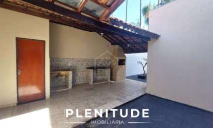 Casa para alugar em Jardim Nova Yorque de 169.00m² com 3 Quartos, 1 Suite e 2 Garagens