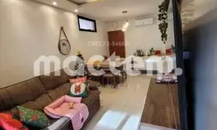 Apartamento para venda em Jardim Botânico de 67.00m² com 2 Quartos, 1 Suite e 1 Garagem