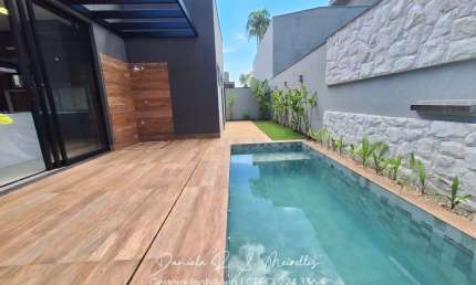 Casa para venda em Vila Do Golf de 200.00m² com 4 Quartos, 4 Suites e 4 Garagens