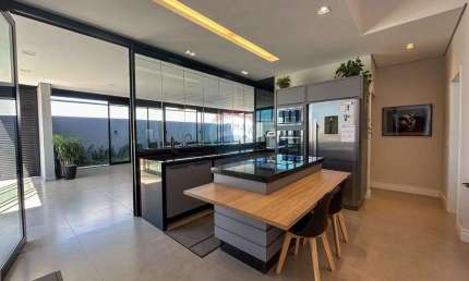Casa para venda em Distrito Industrial I José Marangoni de 317.22m² com 3 Quartos e 3 Suites