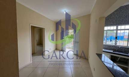 Casa para alugar em Parque Cidade Nova de 60.00m² com 2 Quartos e 1 Garagem