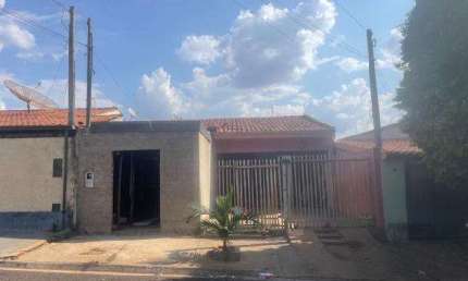 Casa para venda em Vila Cardim de 220.00m² com 1 Quarto
