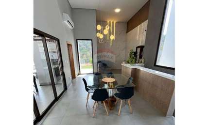 Casa de Condomínio para alugar em Residencial Ibi-aram Ii de 246.00m² com 3 Quartos, 1 Suite e 3 Garagens