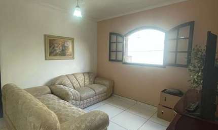 Casa para alugar em Parque São George de 200.00m² com 6 Quartos, 1 Suite e 5 Garagens