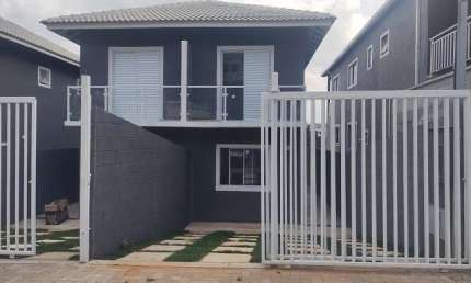 Casa para venda em Colinas De Cotia de 75.00m² com 2 Quartos, 2 Suites e 2 Garagens