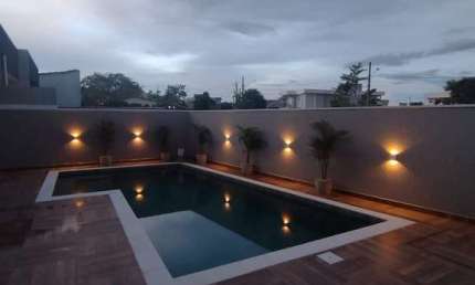 Casa para venda em Vargem Grande Paulista de 282.00m² com 3 Quartos, 1 Suite e 4 Garagens