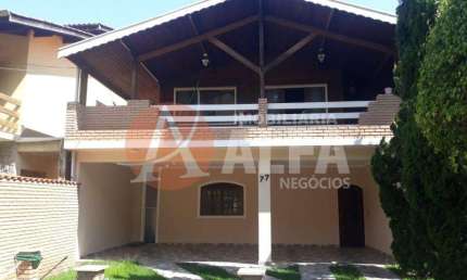 Casa para venda em Parque Nova Jandira de 236.00m² com 3 Quartos, 1 Suite e 5 Garagens