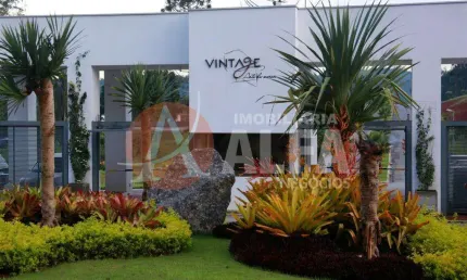 Casa para venda em Paisagem Renoir de 307.00m² com 4 Quartos, 4 Suites e 6 Garagens