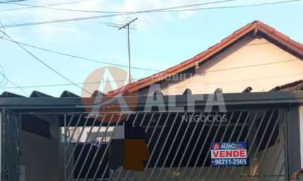 Casa para venda em Jardim Sabiá de 98.00m² com 3 Quartos, 1 Suite e 2 Garagens