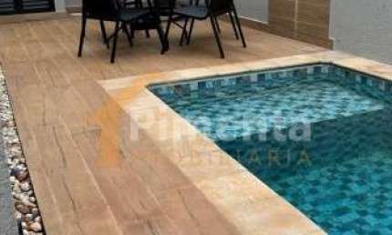 Casa de Condomínio para venda em Jardim Cybelli de 150.00m² com 3 Quartos, 3 Suites e 4 Garagens