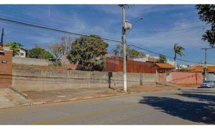 Terreno para venda em Jardim Dos Pinheiros de 480.00m²