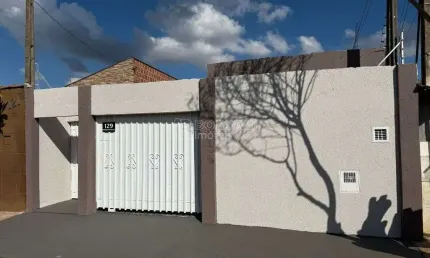 Casa para venda em Jardim Maria Luiza de 124.00m² com 3 Quartos e 3 Garagens