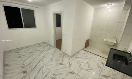 Apartamento para alugar em Santa Maria de 37.00m² com 2 Quartos e 1 Garagem