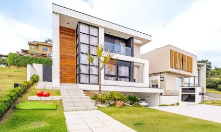 Casa para venda em Alphaville de 440.00m² com 3 Quartos e 3 Suites
