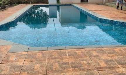 Chácara para venda em Jardim Do Lago de 200.00m² com 2 Quartos, 1 Suite e 4 Garagens