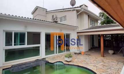 Sobrado para venda e aluguel em Vila Oliveira de 500.00m² com 4 Quartos, 4 Suites e 3 Garagens