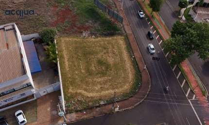 Terreno para venda em Jardim Califórnia de 716.00m²