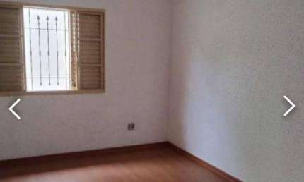 Casa para venda em Jardim Maia de 250.00m² com 3 Quartos, 1 Suite e 3 Garagens