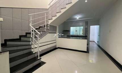 Sobrado para venda em Nova Petrópolis de 145.00m² com 4 Quartos, 3 Suites e 4 Garagens