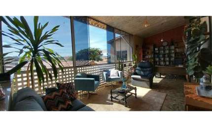 Casa para venda em Morada Do Rio de 258.00m² com 3 Quartos e 1 Suite