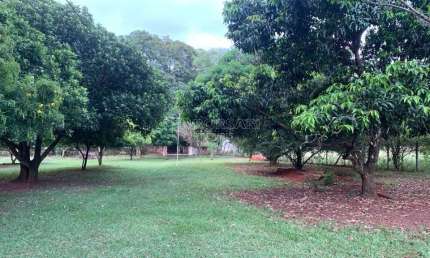 Fazenda / Sítio para venda em Parque Tropical de 228.00m² com 2 Quartos