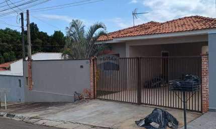 Casa para alugar em Novo Horizonte de 98.11m² com 2 Quartos