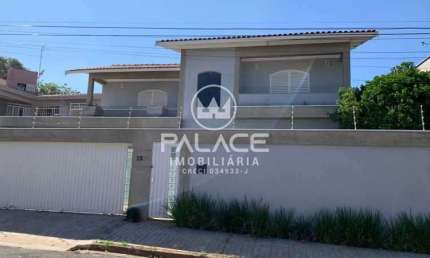Casa para alugar em Nova Piracicaba de 312.00m² com 3 Quartos, 3 Suites e 4 Garagens