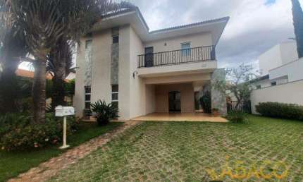 Casa para venda em Swiss Park Residencial de 267.00m² com 4 Quartos, 3 Suites e 8 Garagens