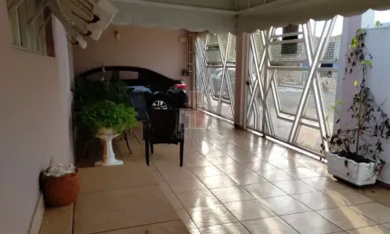 Casa para venda em Novo Jardim Pagani de 213.00m² com 4 Quartos, 1 Suite e 4 Garagens