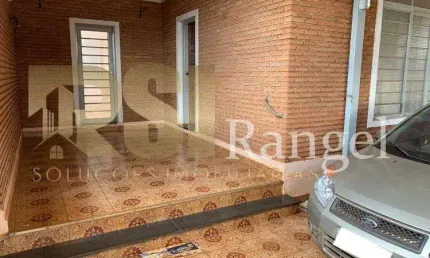 Casa para venda em Jardim Paulistano de 258.00m² com 3 Quartos, 1 Suite e 2 Garagens
