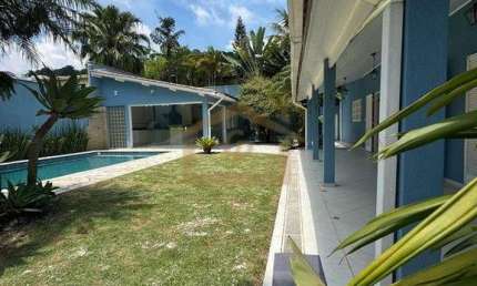 Casa para venda em Jardim Maria Tereza de 580.00m² com 4 Quartos e 3 Suites